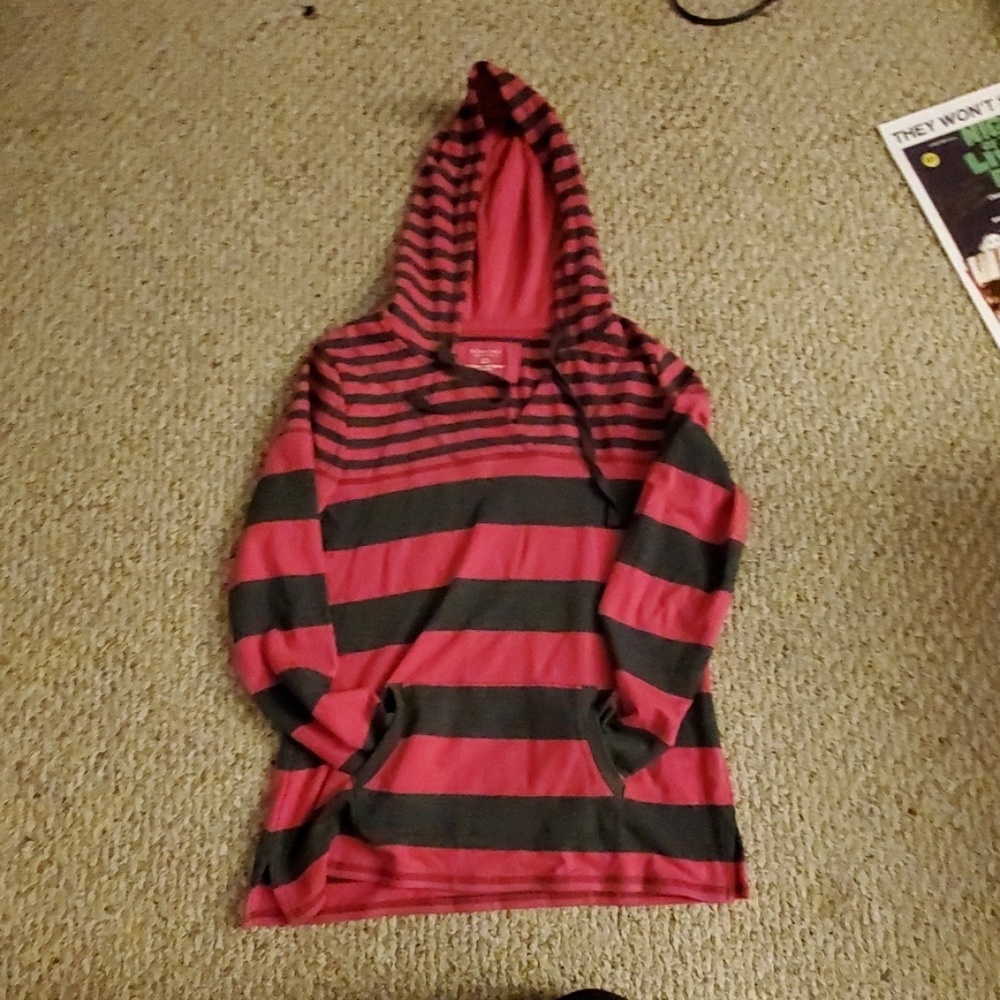 Pink and gray hoodie/shirt